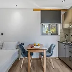 Appartamento Groundfloor 1 *